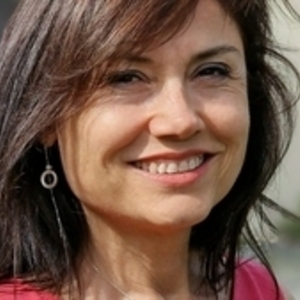 Sylvie Grézil  Saint-Jean-d'Angély, Entreprise locale