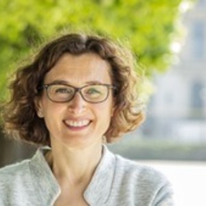 Sandrine PRAUD Paris 10, Entreprise locale