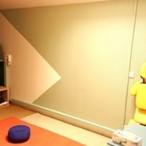Shiatsu Marianne Castres-Gironde, Entreprise locale