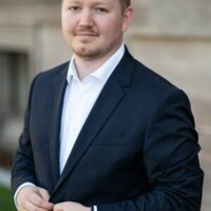 Victor Casenave Avocat Strasbourg, Entreprise locale