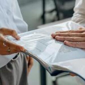 Maître Meriem Zanat Marseille, Entreprise locale