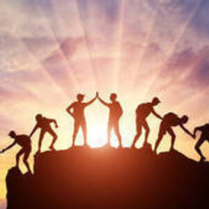 Autour De L'Humain Gap, Entreprise locale