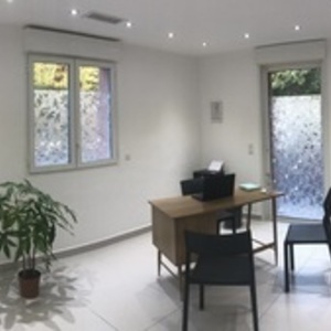 Emmanuelle DENOEUD Afa, Entreprise locale