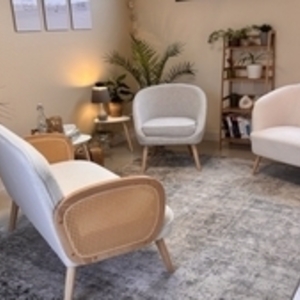 Faustine Chesneau Bussac-sur-Charente, Entreprise locale