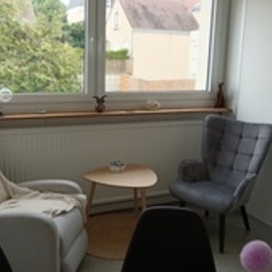 Sandra Loiseau Pontoise, Hypnothérapeute