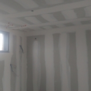 Isol renov habitat Brest, Entreprise locale