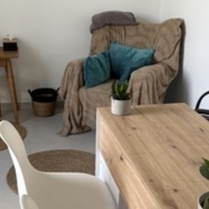 Jeanne LE MAÎTRE Saint-Thuriau, Hypnothérapeute