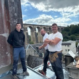 Couverture SAUZER Noyal-Châtillon-sur-Seiche, Entreprise locale