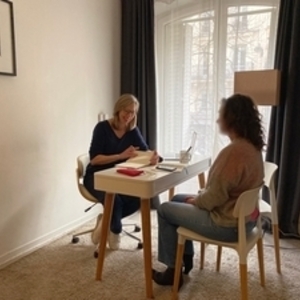 Lovisa Hagdahl Paris 10, Entreprise locale