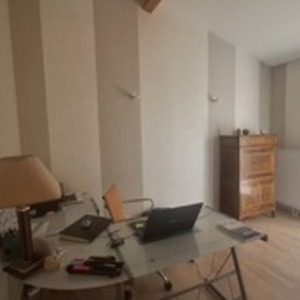 Claire DENIS Saint-Priest-en-Jarez, Entreprise locale