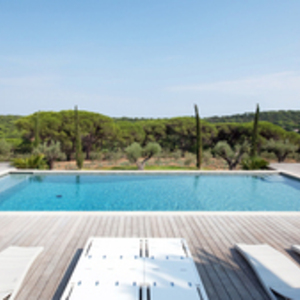 Maxime MICHEL La Clotte, Entreprise locale