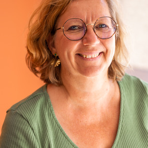 LUCAS Marjolaine Angers, Naturopathe, Energeticien, Drainage lymphatique, Massage, Phytothérapie, Relaxologue, Sophrologue