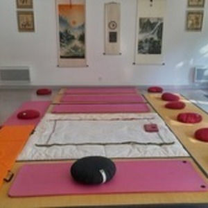 Ecole Canal de Vie Gif-sur-Yvette, Entreprise locale