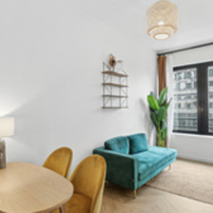 Geneviève Baradelle Lyon, Entreprise locale