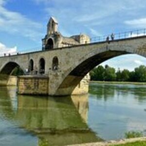 MSVTC Saint-Rémy-de-Provence, Entreprise locale