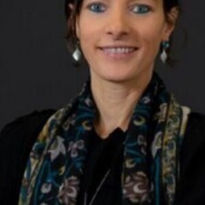 Axelle Feray-Laurent  Nîmes, Entreprise locale