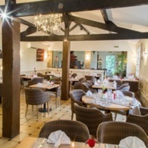 Auberge le vieux cellier Le Cellier, Entreprise locale