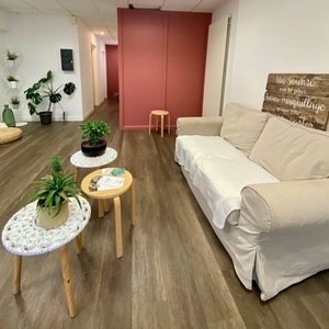 Damien Doussot Rennes, Entreprise locale
