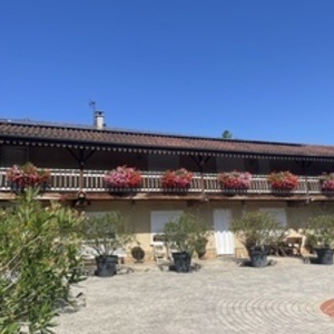 SARL PVDB Domaine de La Bellière Villars-les-Dombes, Entreprise locale