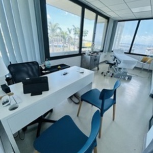 Julie Desraux Saint-Denis, Entreprise locale