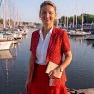 L'ESSENCE D'EVELYNE Plescop, Entreprise locale